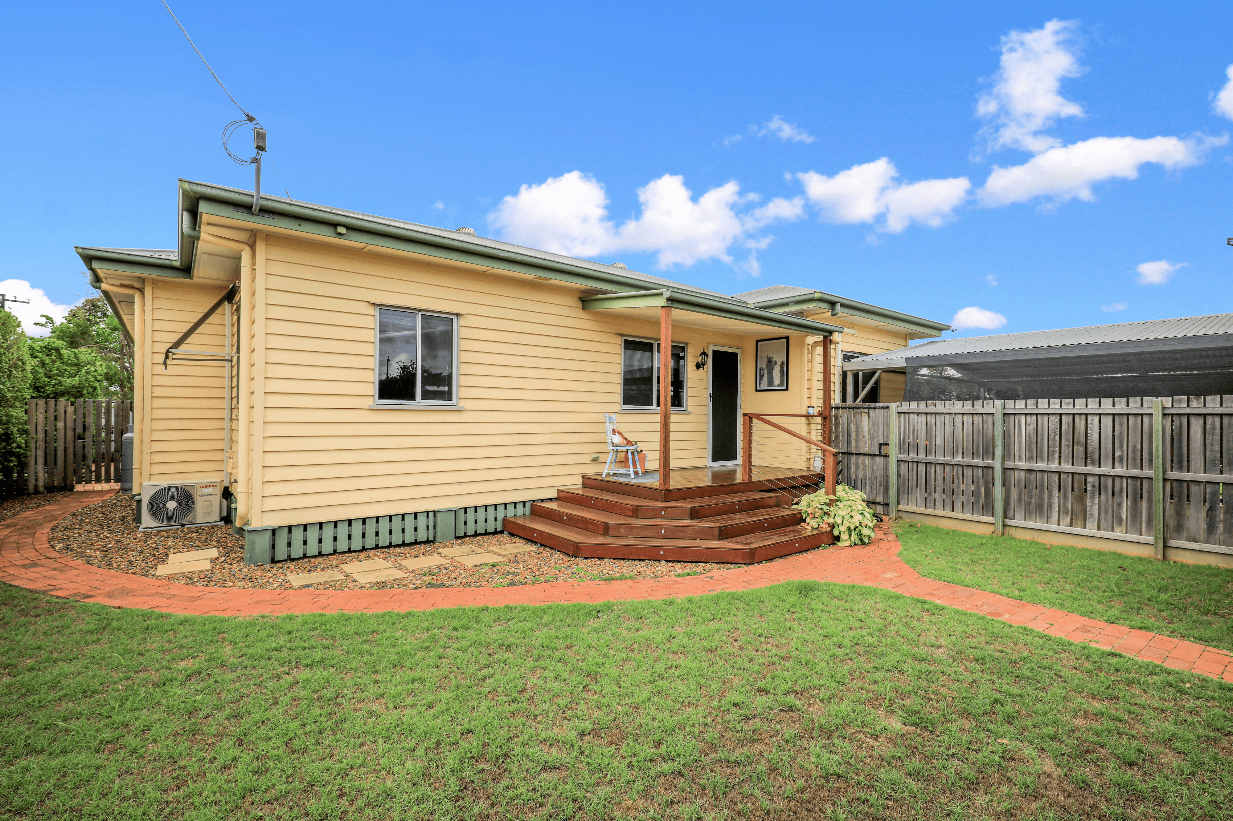 5 Courtice Street, WALKERVALE, QLD 4670