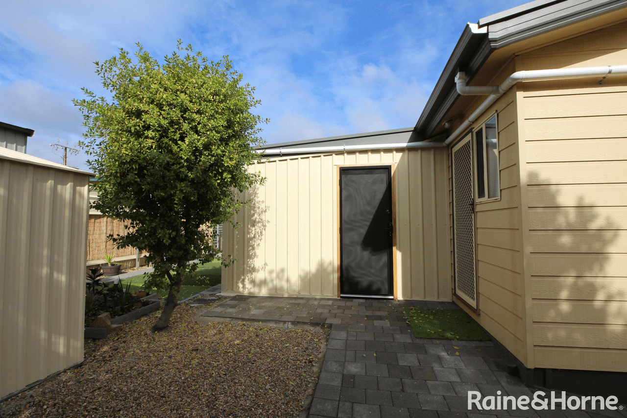 2/25 Monash Road, PORT LINCOLN, SA 5606