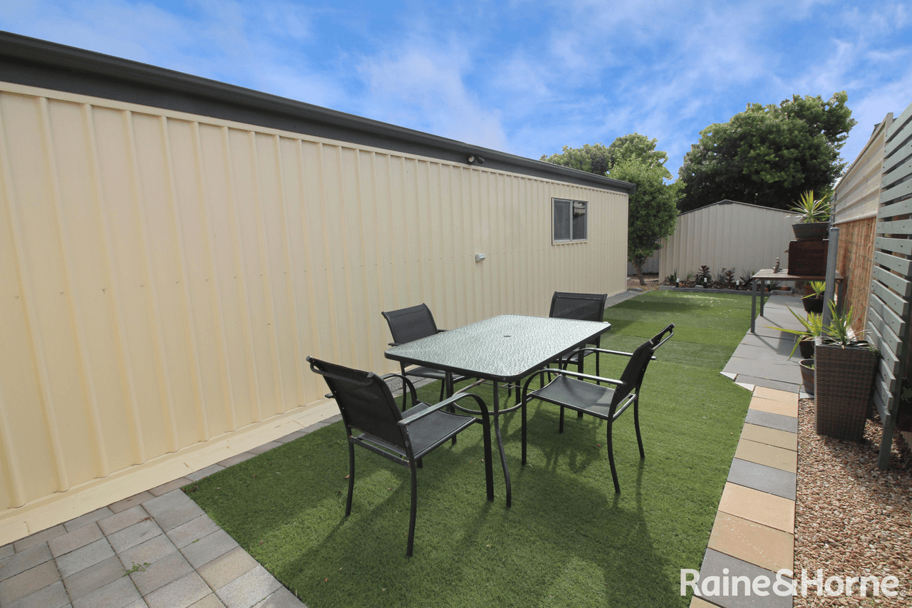 2/25 Monash Road, PORT LINCOLN, SA 5606