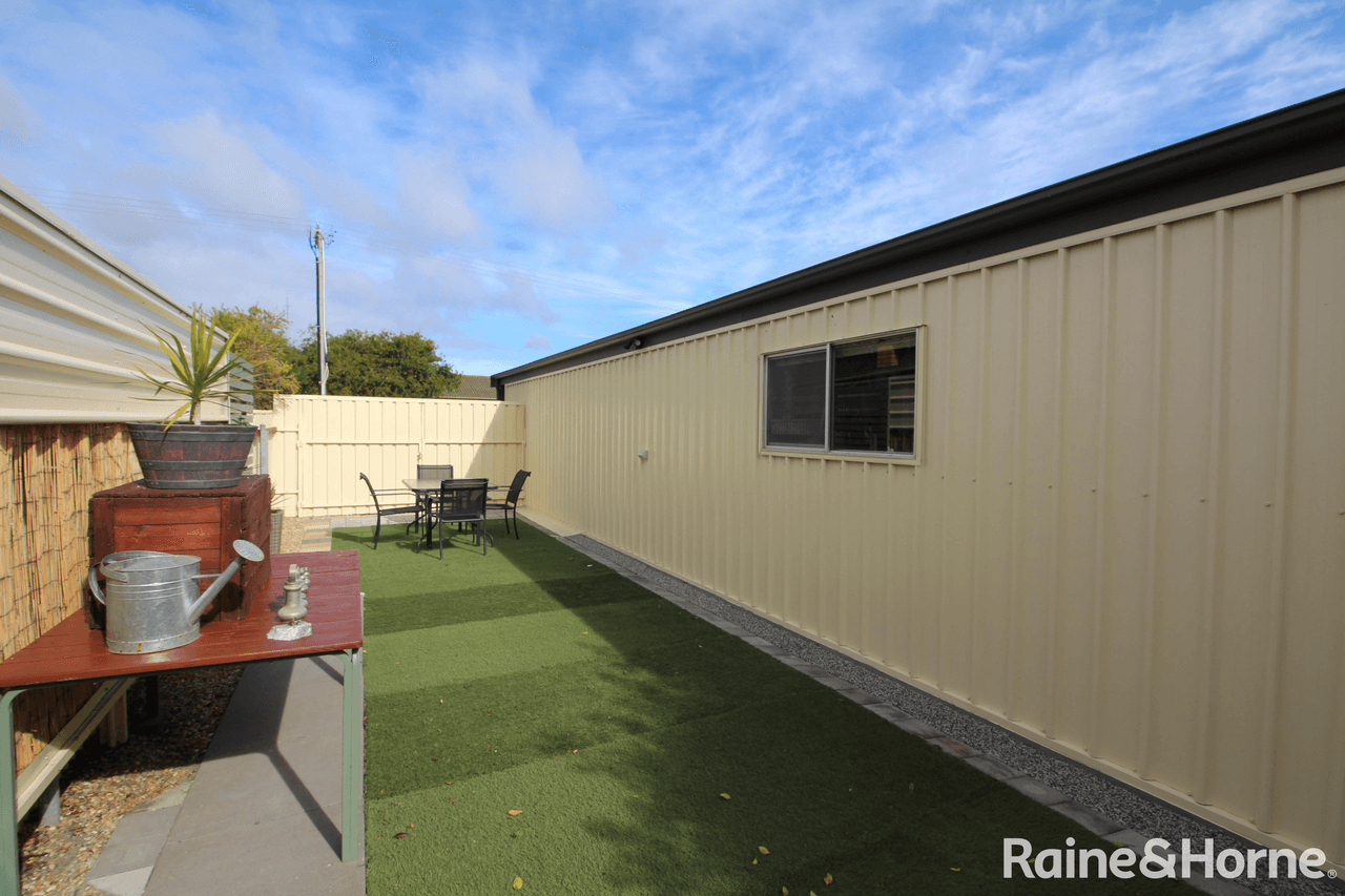 2/25 Monash Road, PORT LINCOLN, SA 5606