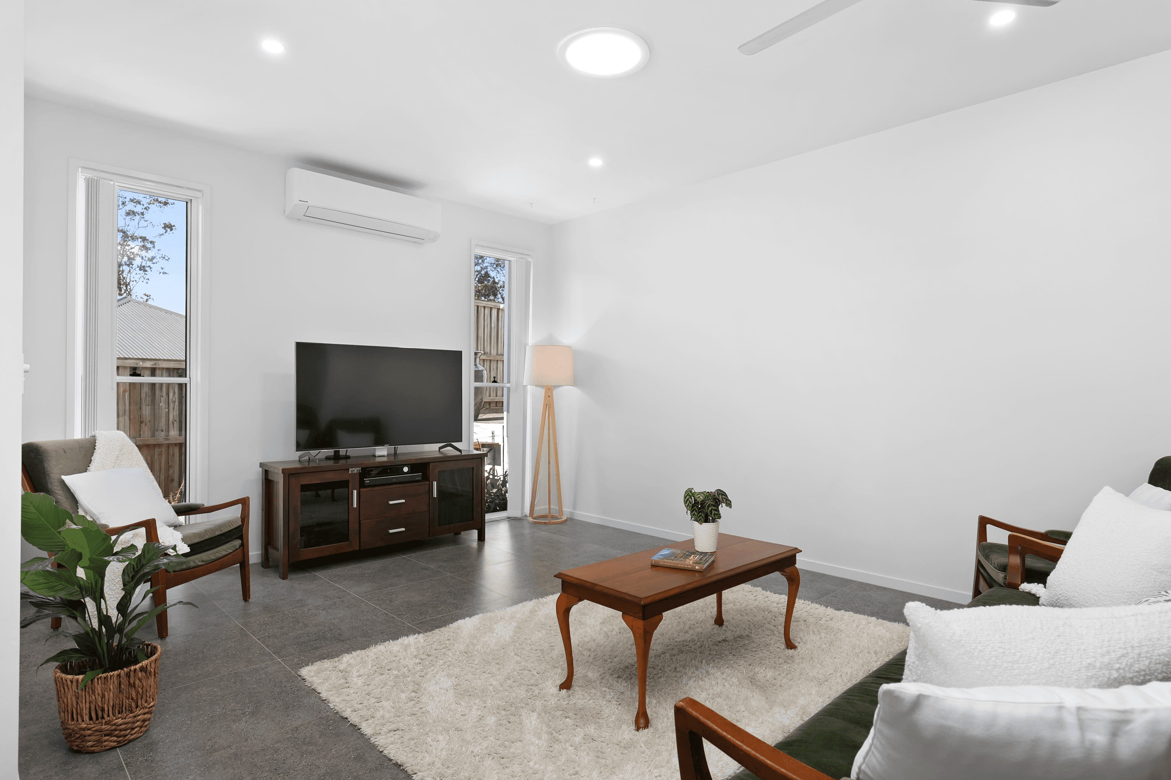 19 Jervis Street, UPPER KEDRON, QLD 4055