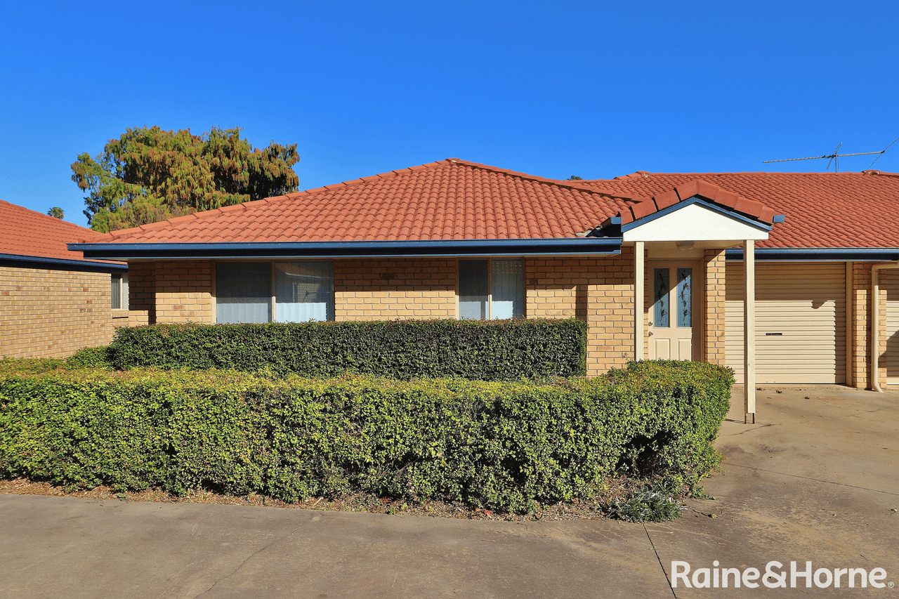 9/32-34 James Street, KINGAROY, QLD 4610