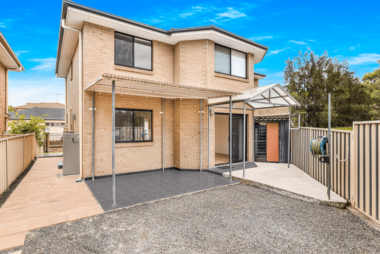 6 Rottnest Avenue, HINCHINBROOK, NSW 2168