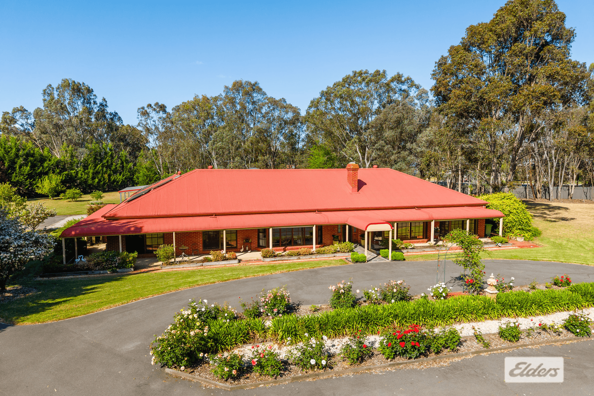 16 Bennett Road, Thurgoona, NSW 2640