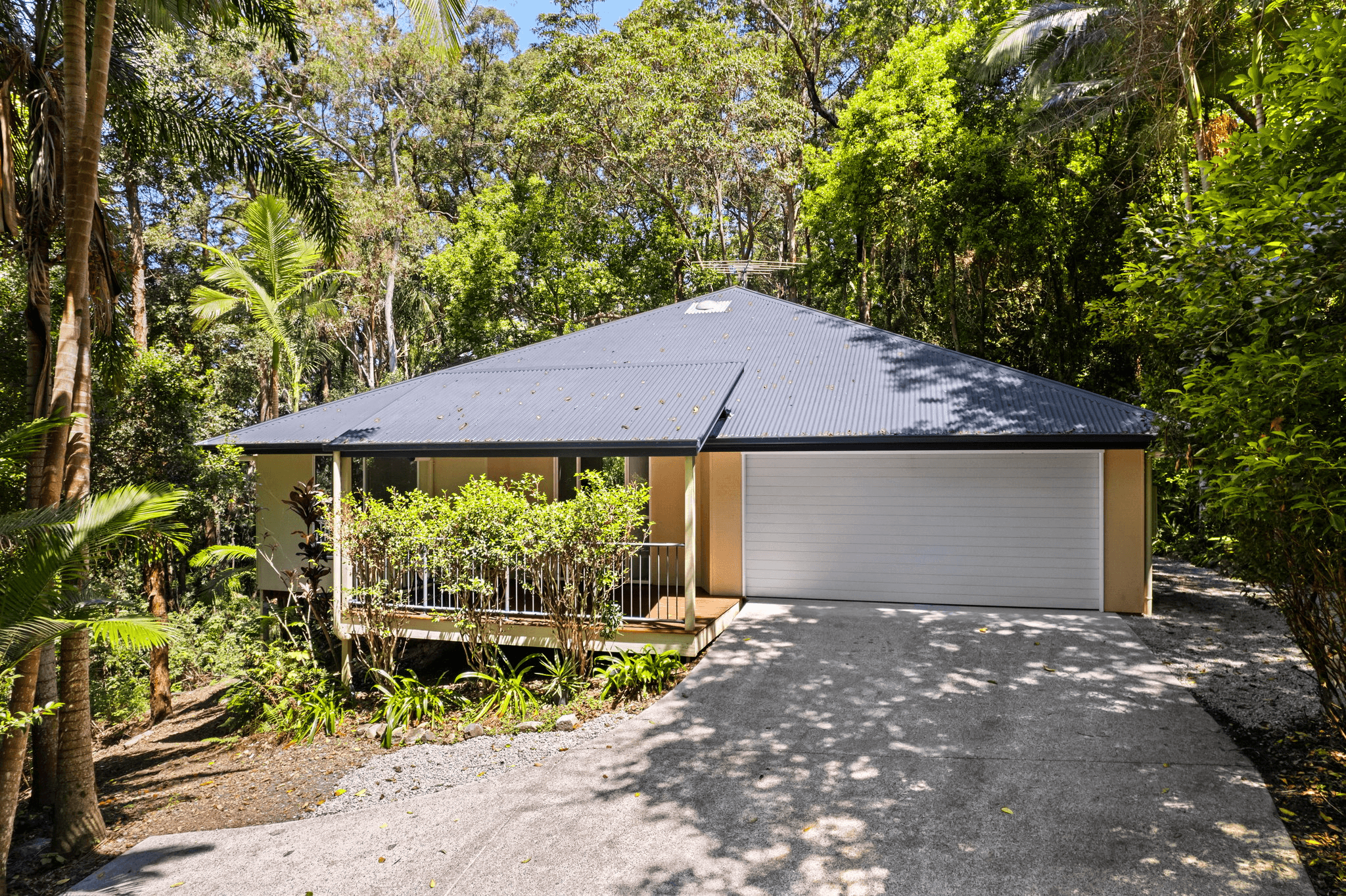 12 Barnes Drive, Buderim, QLD 4556