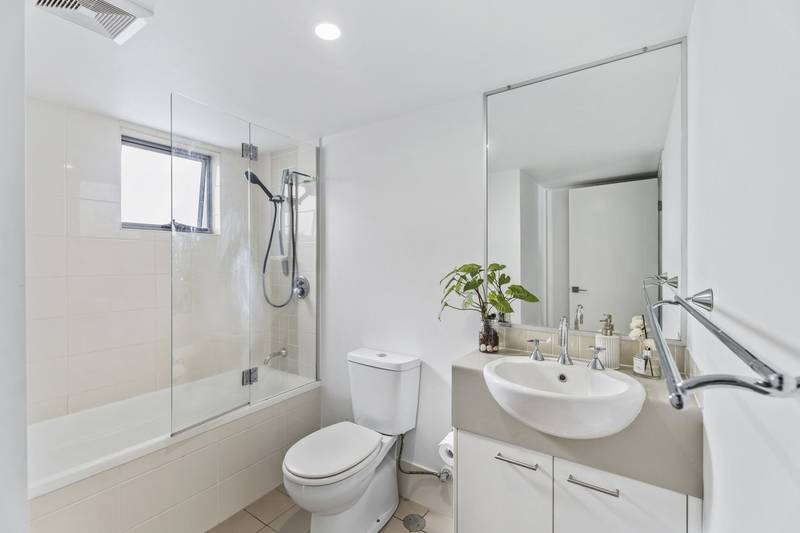 3210/111 Lindfield Road, HELENSVALE, QLD 4212