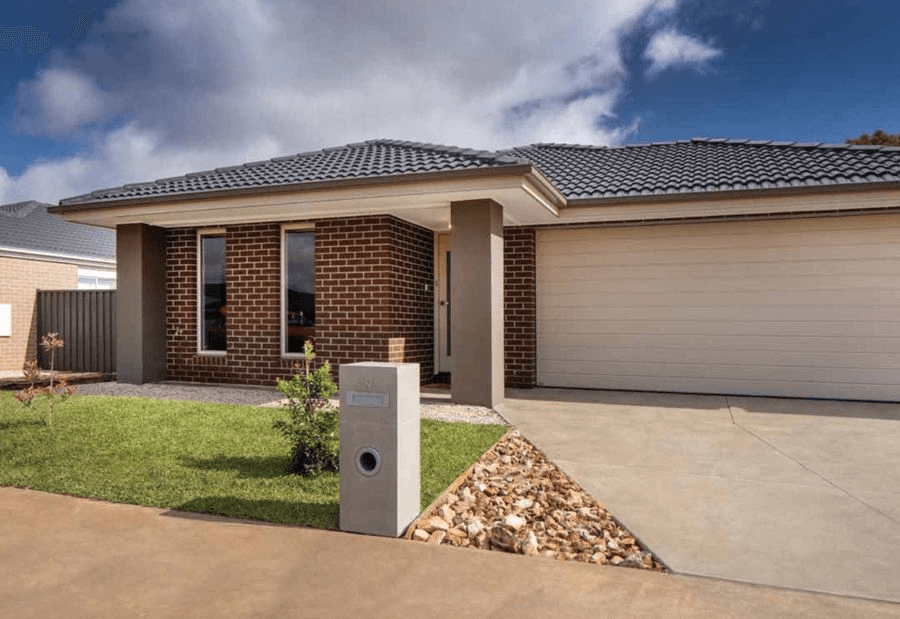 LOT 100 WOLLOHRA RISE, WYNDHAM VALE, VIC 3024