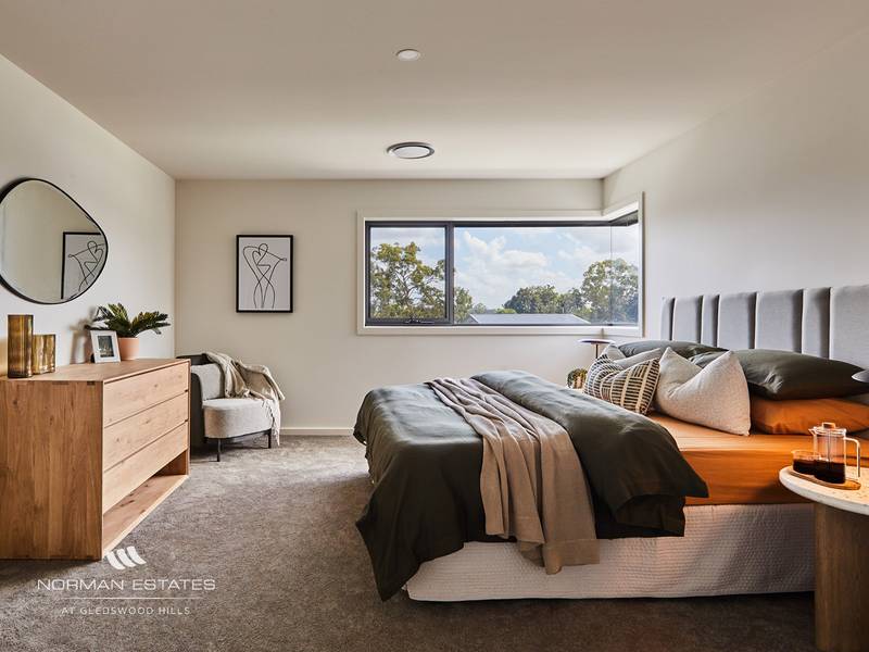 72 Glenholme Way, GLEDSWOOD HILLS, NSW 2557