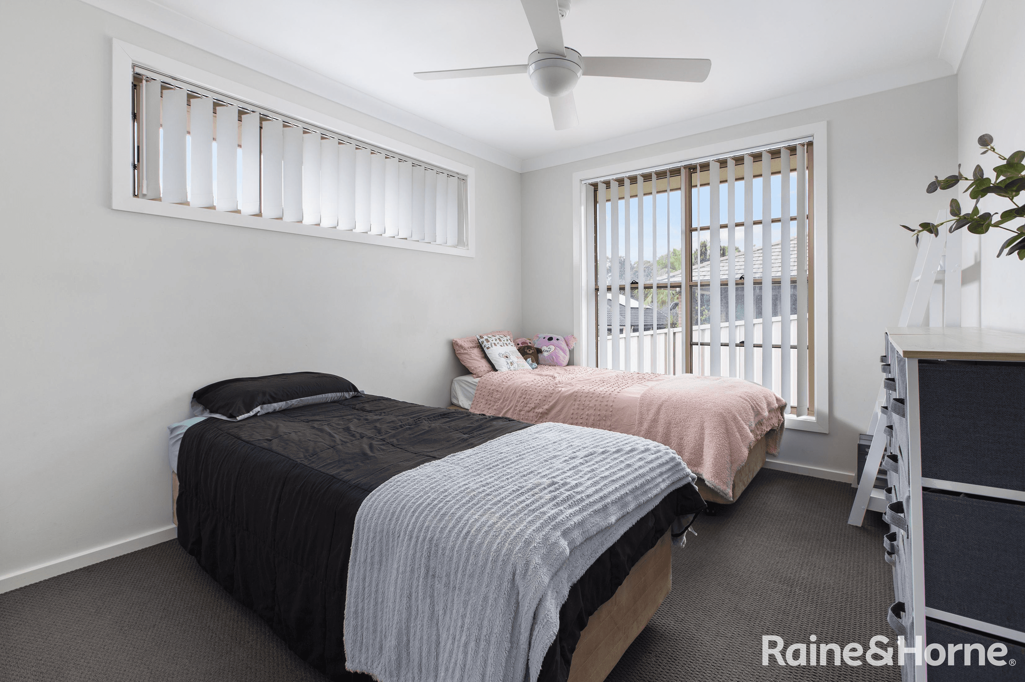 50 Craighill Crescent, CAMERON PARK, NSW 2285