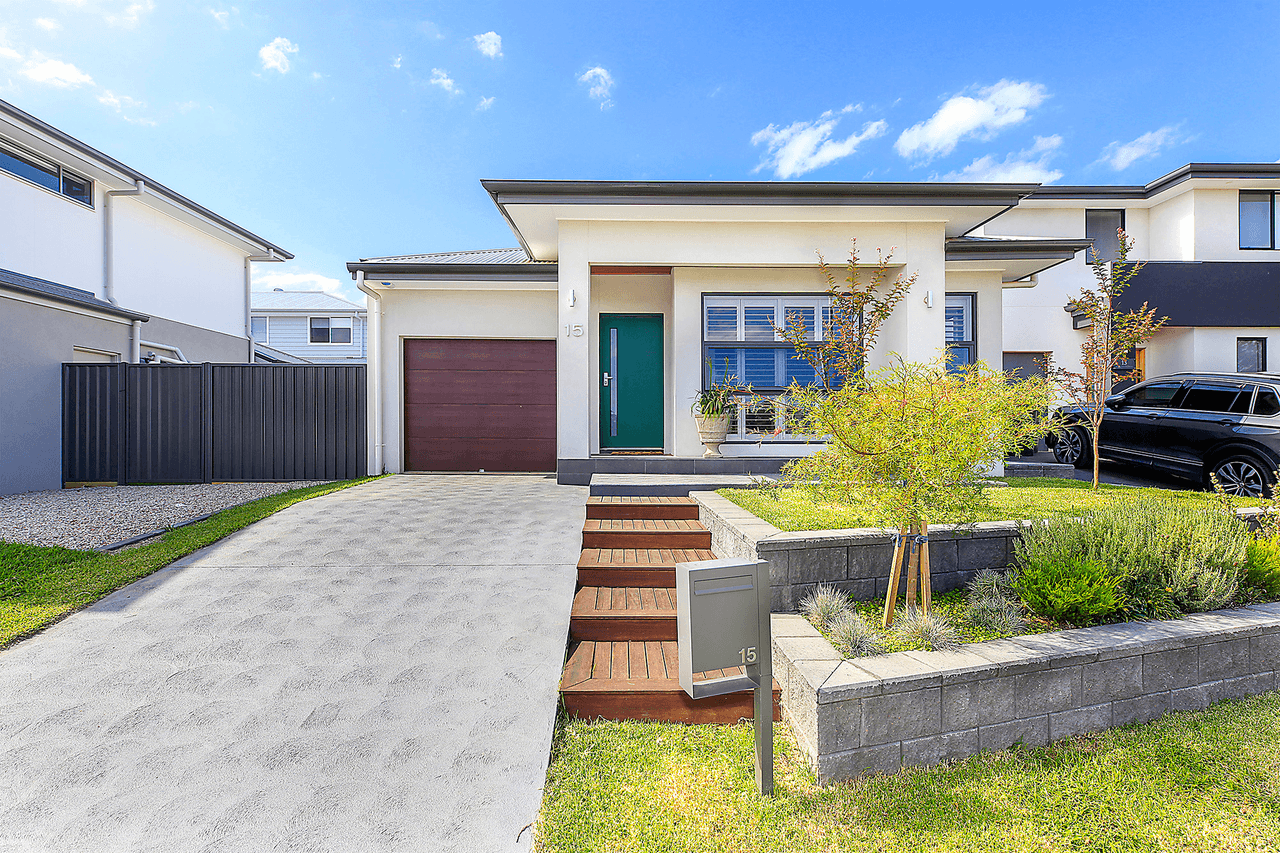 15 Hedgewood Drive, BOX HILL, NSW 2765