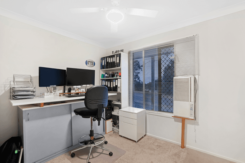 2/59 Lexington Drive, WORONGARY, QLD 4213