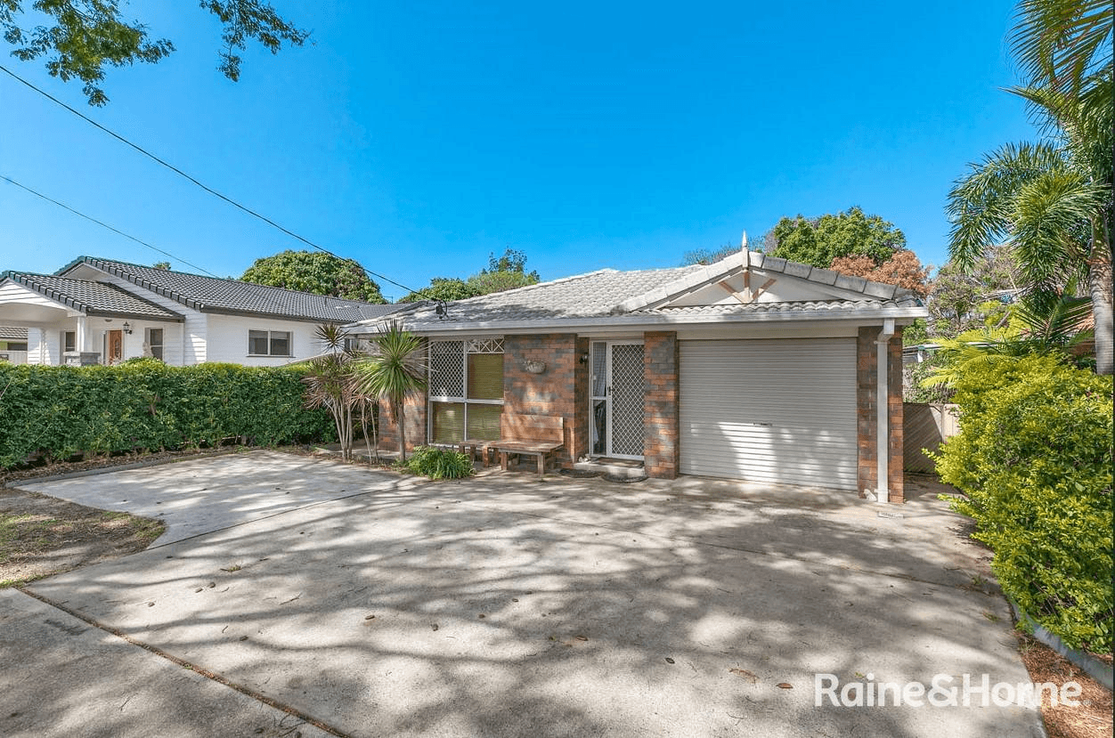 42 Broadwater Terrace, REDLAND BAY, QLD 4165