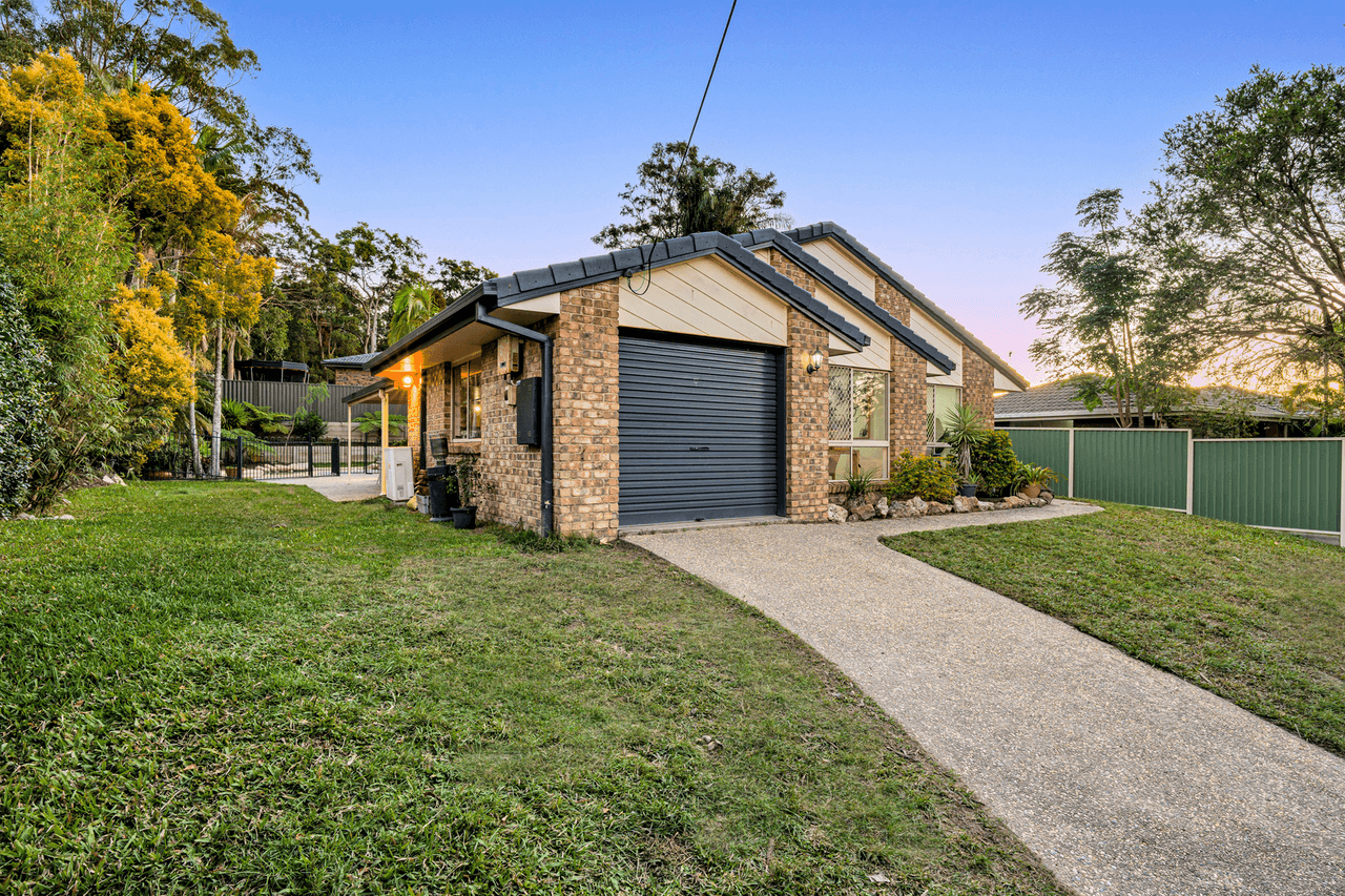 16 Tulloch Drive, Wellington Point, QLD 4160