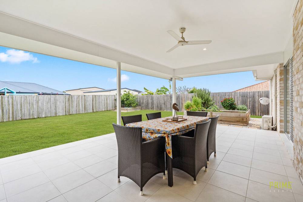 12 Louis Way, Kawungan, QLD 4655