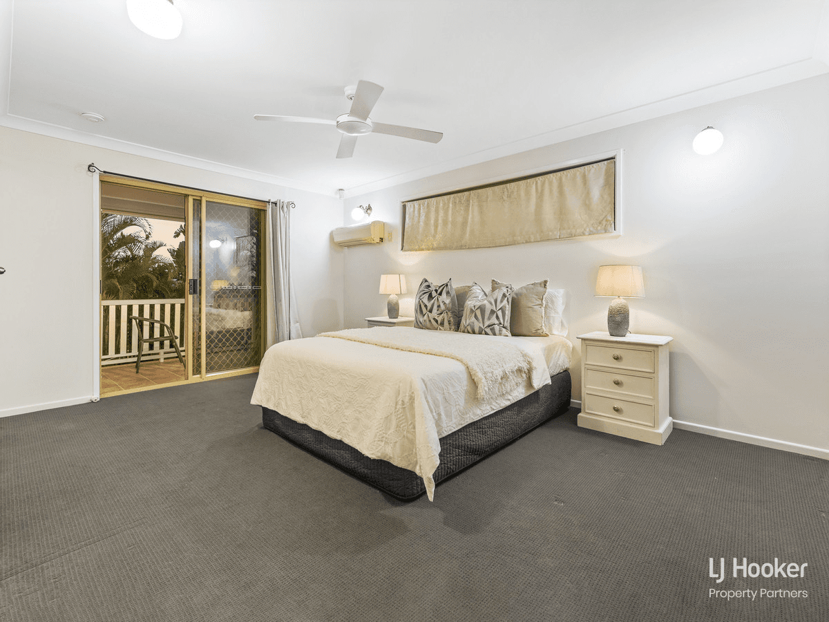 6 Garema Court, DURACK, QLD 4077