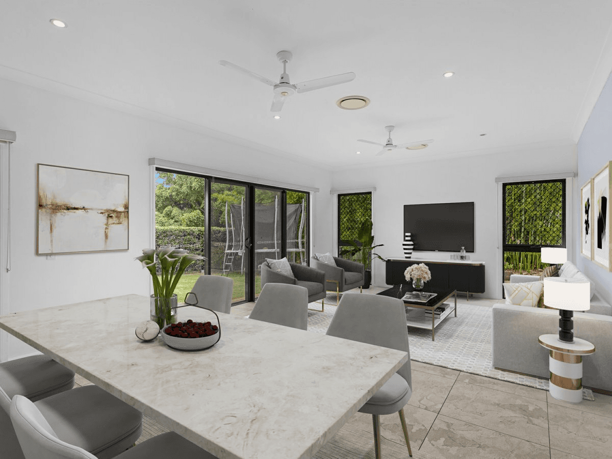 32 John Francis Drive, CARRARA, QLD 4211