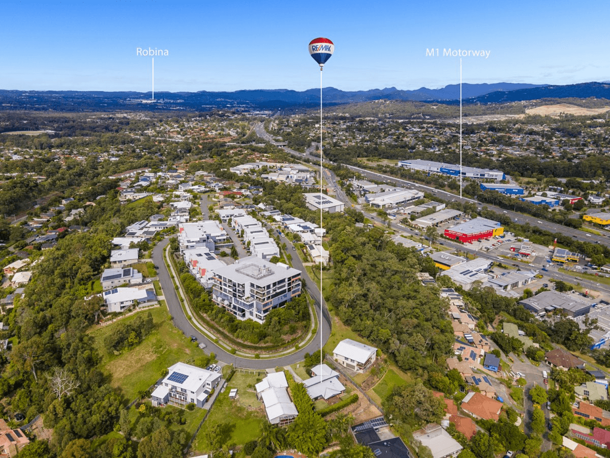 32 John Francis Drive, CARRARA, QLD 4211