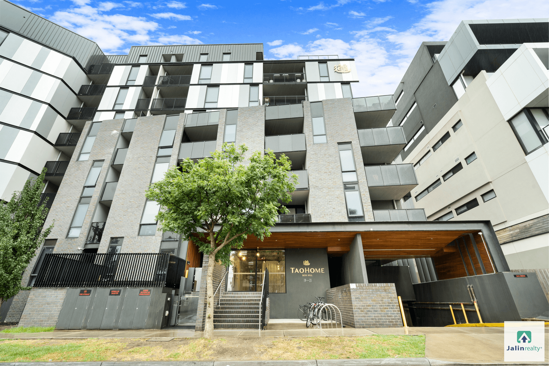 707/19-21 Poplar Street, Box Hill, VIC 3128