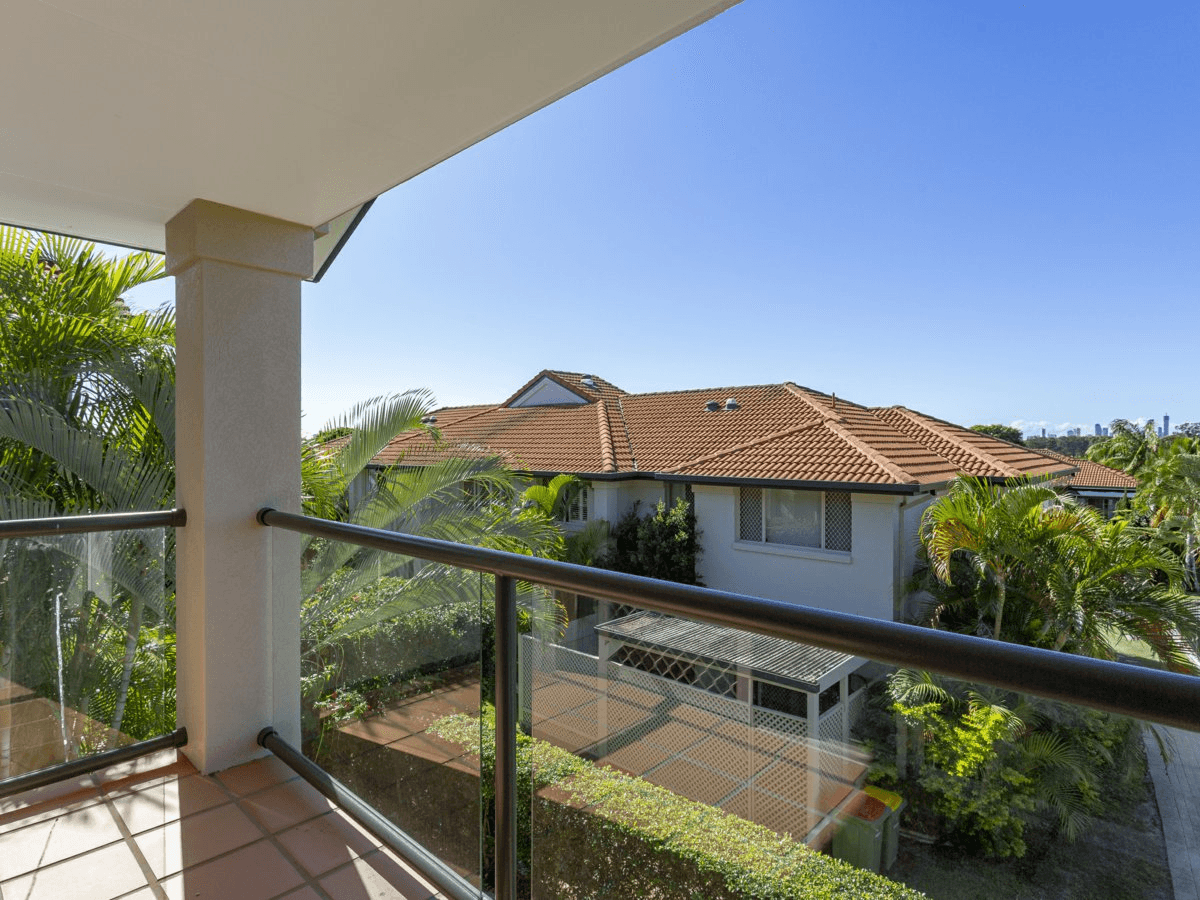 45/152 Palm Meadows Dr, CARRARA, QLD 4211