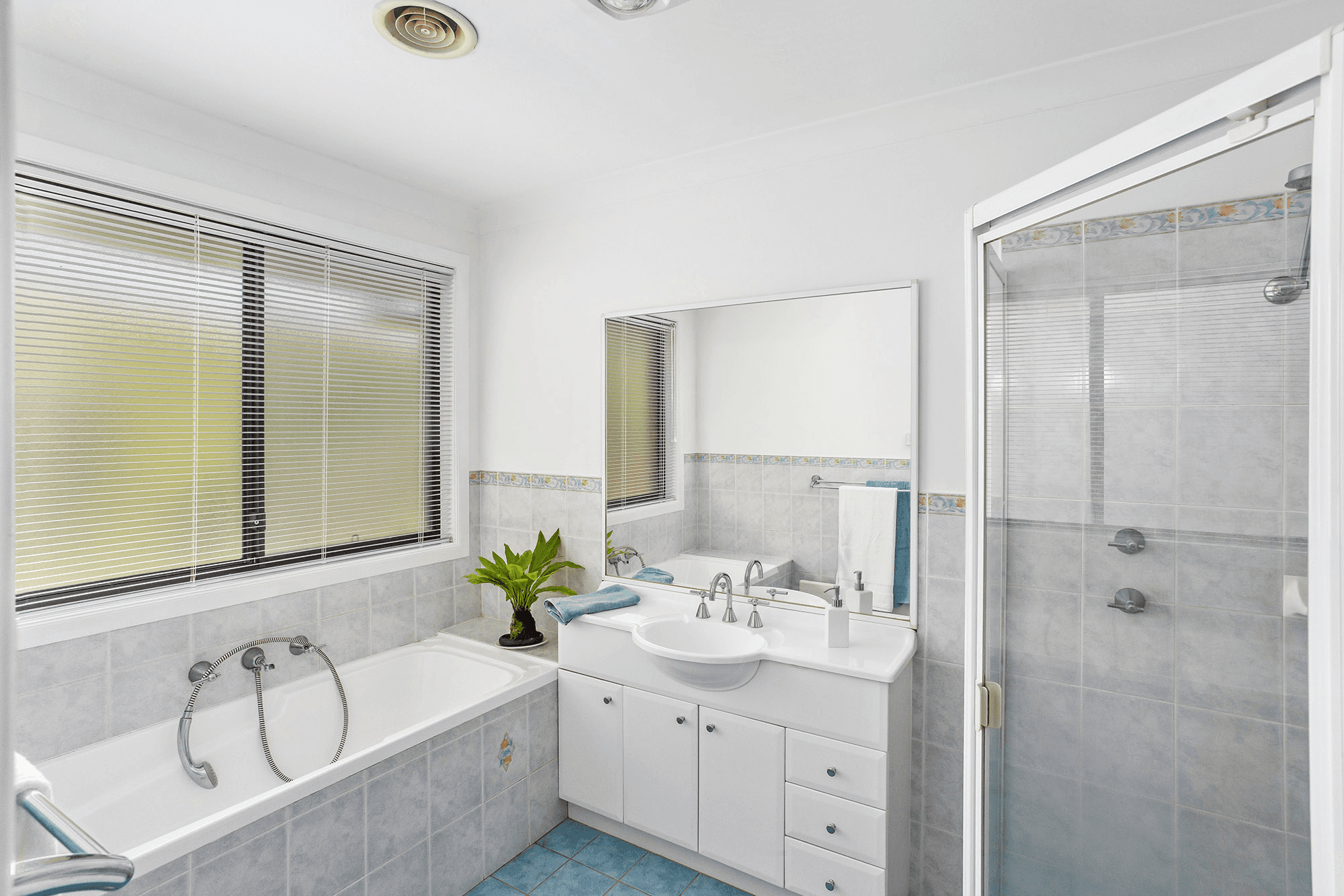 9 Romney Place, BURRADOO, NSW 2576