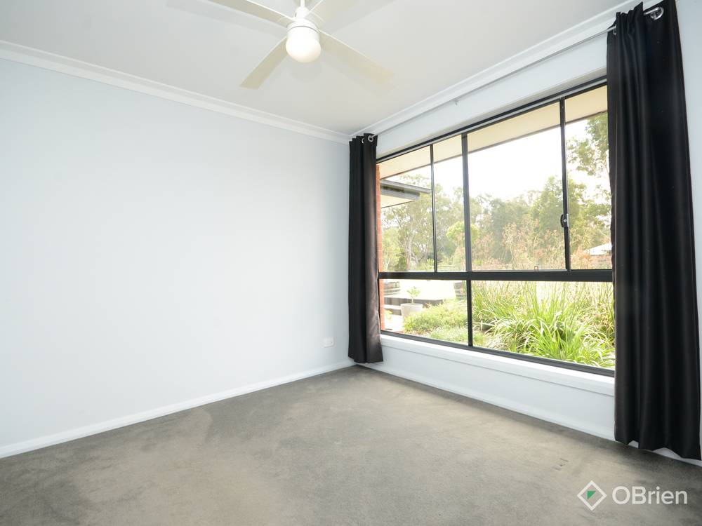 4 Koraleigh View, Nicholson, VIC 3882