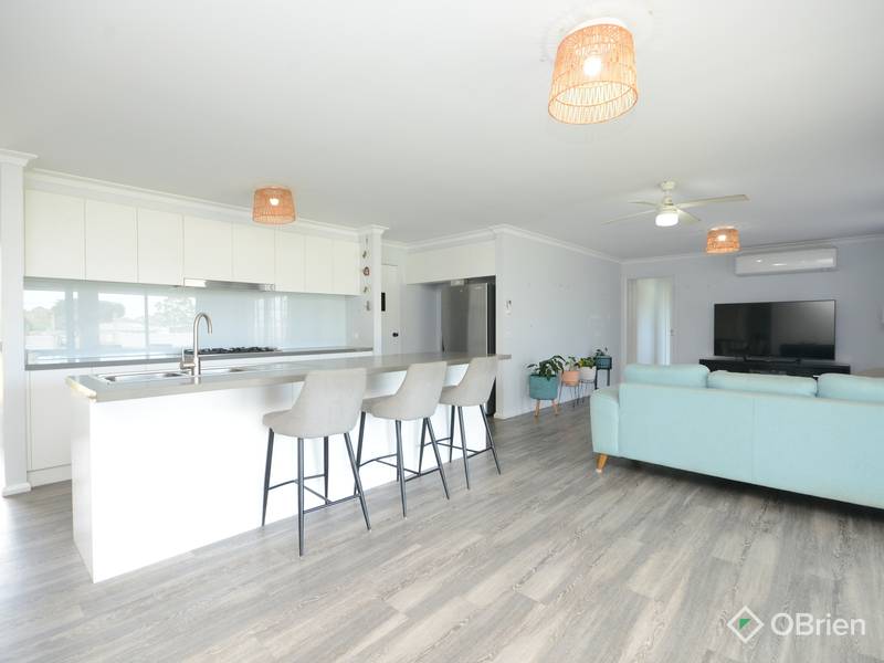 4 Koraleigh View, Nicholson, VIC 3882