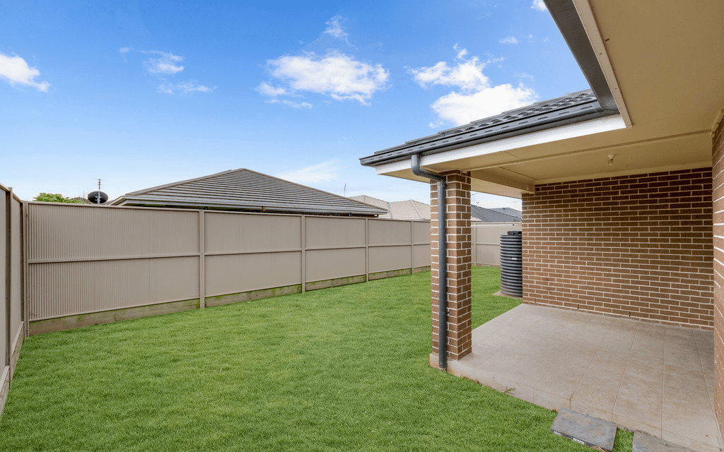 19 Owens Street, SPRING FARM, NSW 2570