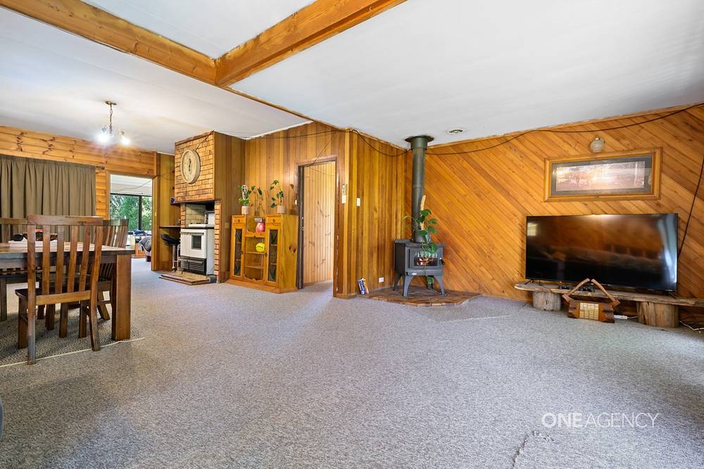 1383 Trowutta Road, Edith Creek, TAS 7330