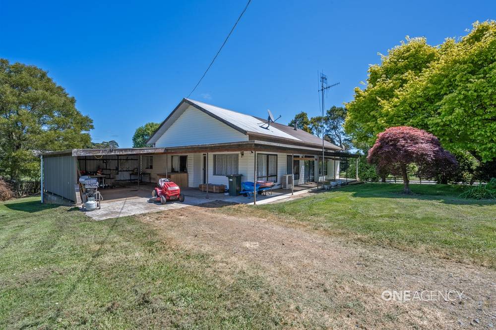 1383 Trowutta Road, Edith Creek, TAS 7330