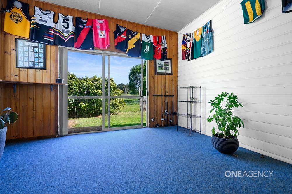 1383 Trowutta Road, Edith Creek, TAS 7330