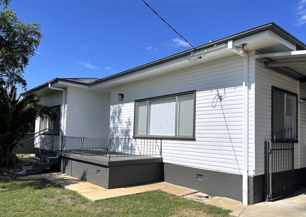 5 SAUNDERS STREET, NARRABRI, NSW 2390
