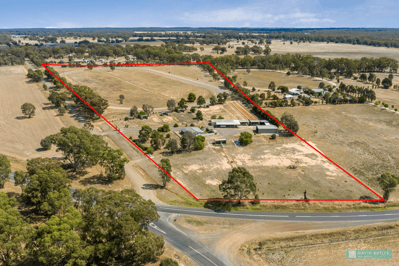 323 Old Murray Rd, Huntly, VIC 3551