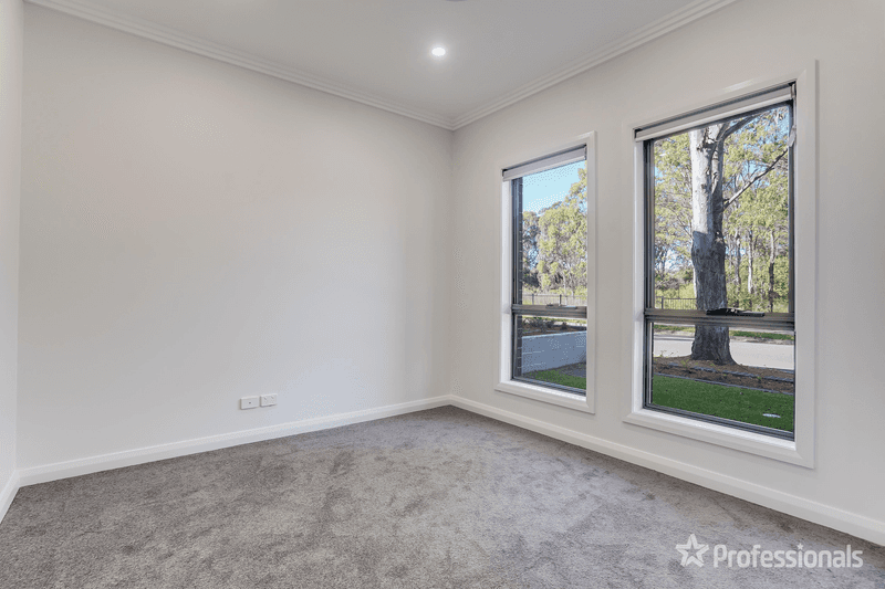 37 Camden Acres Dr, ELDERSLIE, NSW 2570