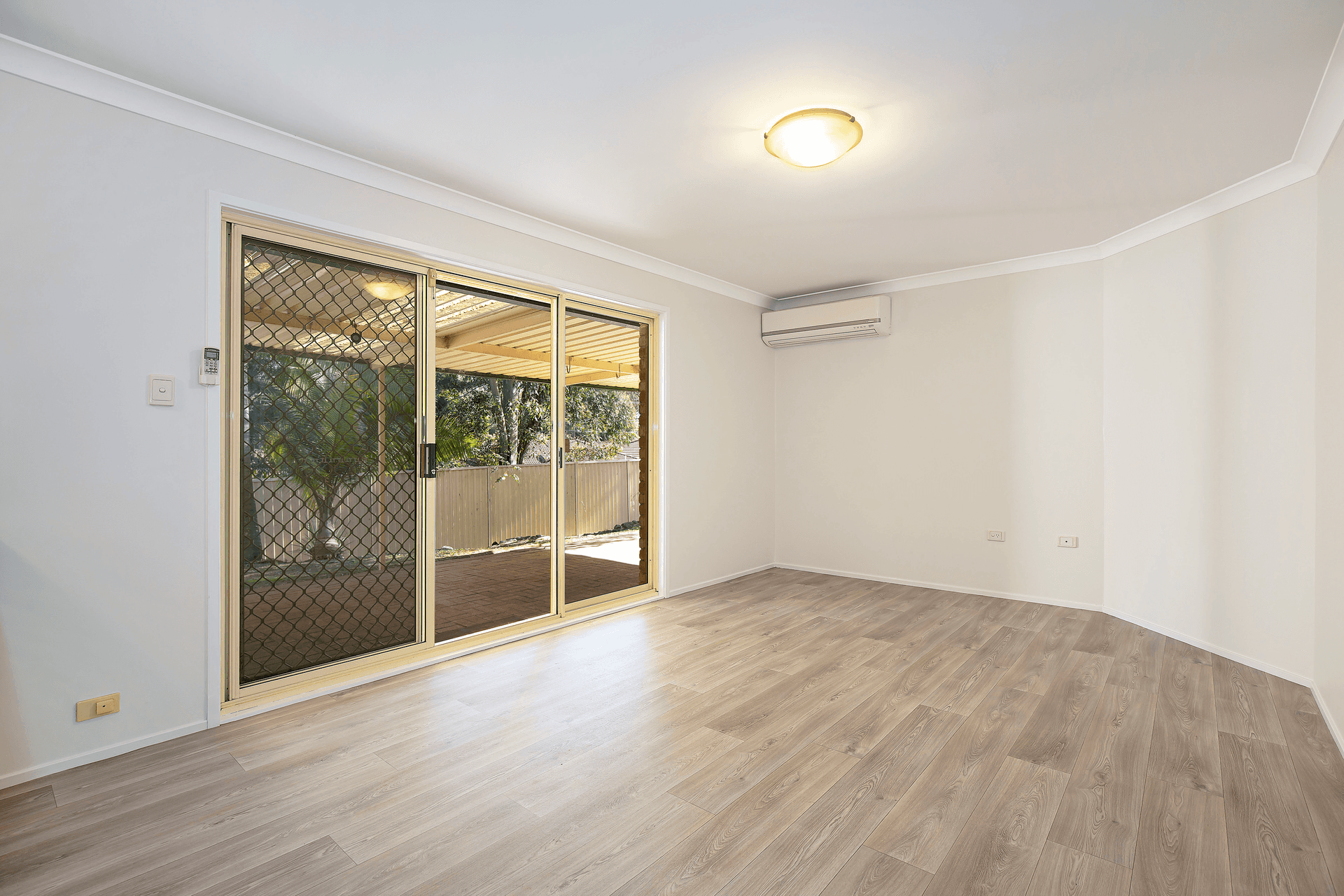 1 Ninian Close, Watanobbi, NSW 2259