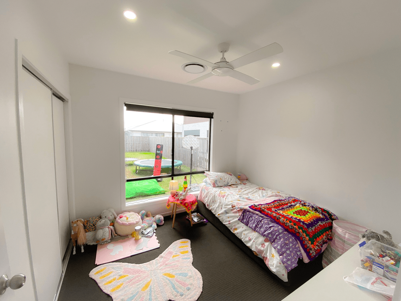 22 Jade Way, HELENSVALE, QLD 4212