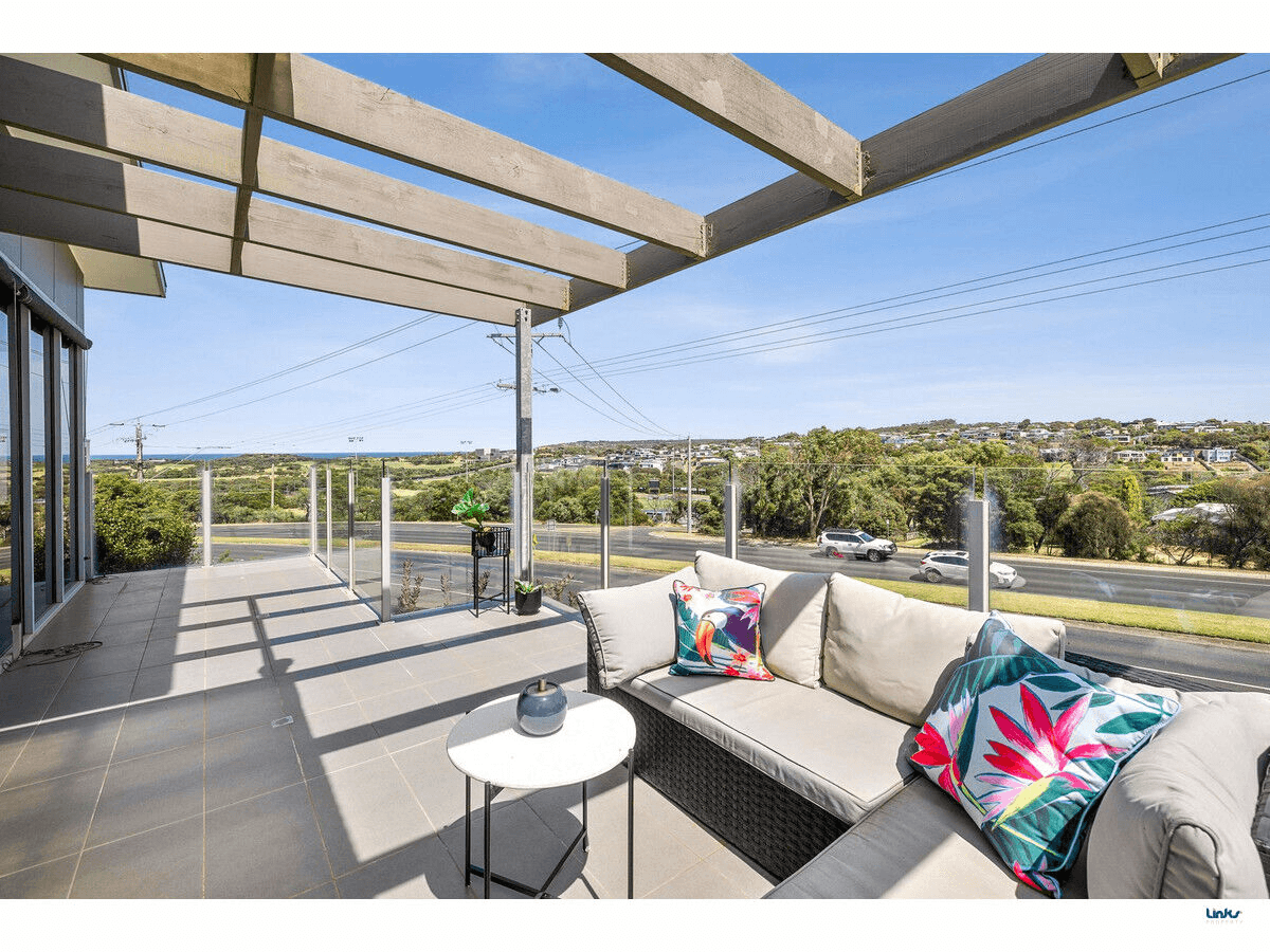 34 Geelong Road, Torquay, VIC 3228