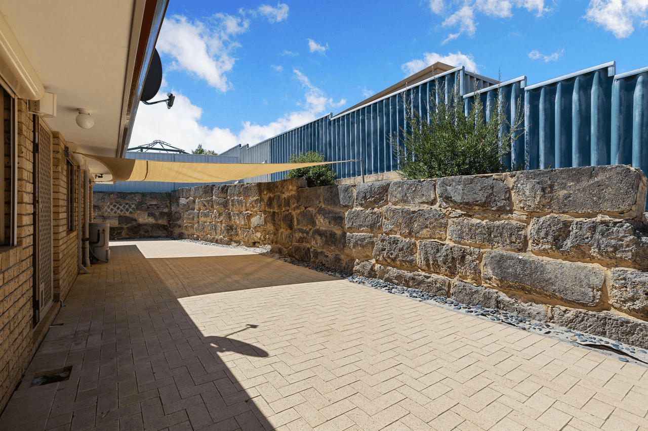 Unit 1/6 Neon Close, PARKWOOD, WA 6147