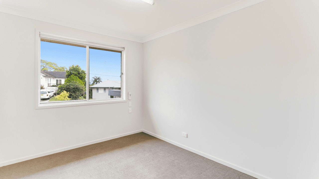 37 Bayview Crescent, TAREE, NSW 2430