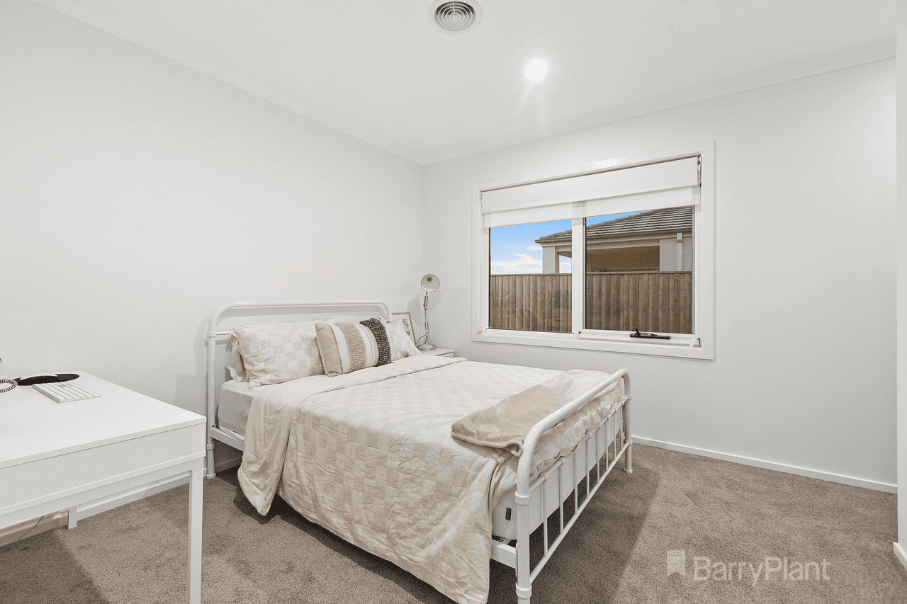 20 Kokoda Drive, Officer South, VIC 3809