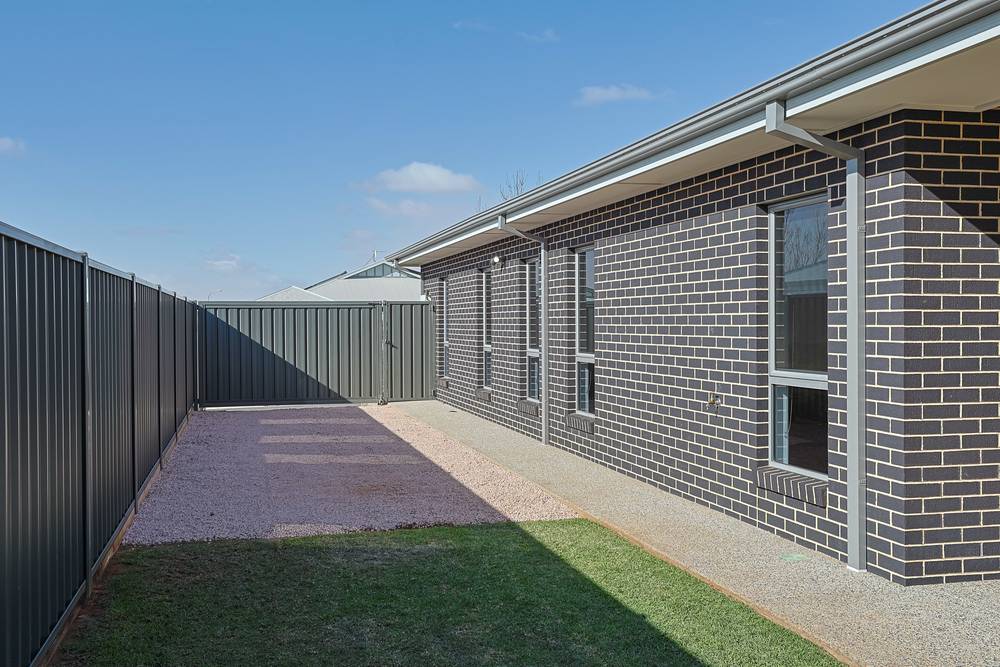 23 Livingstone Drive, Gol Gol, NSW 2738