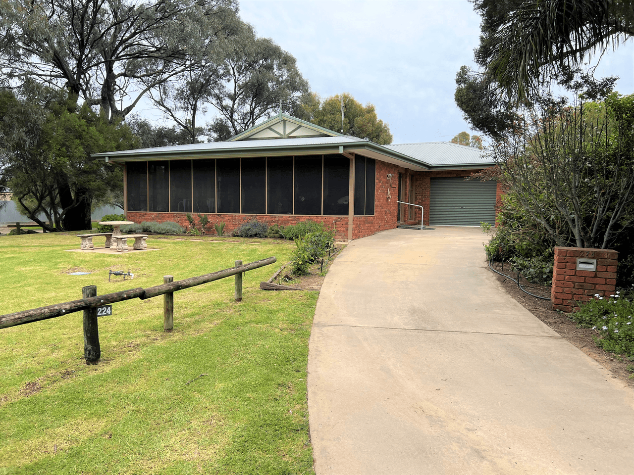 224 Harfleur Street, DENILIQUIN, NSW 2710
