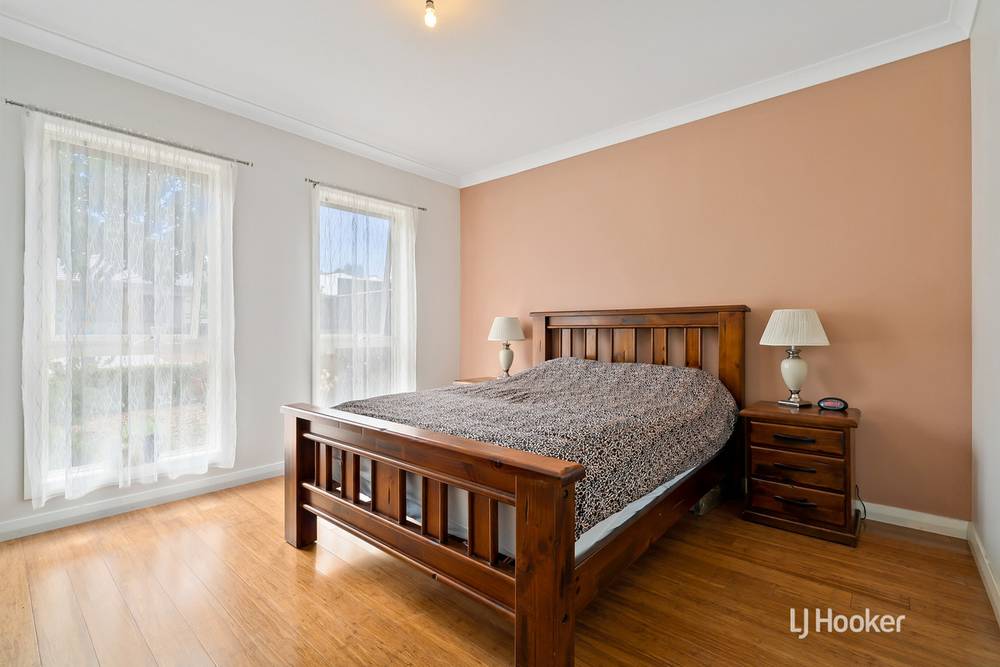 17 Broadwater Place, BLAKEVIEW, SA 5114