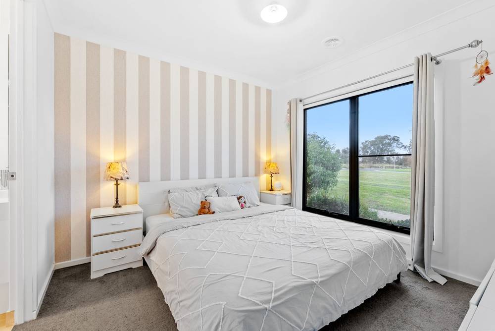 52 Yann Drive, WOLLERT, VIC 3750
