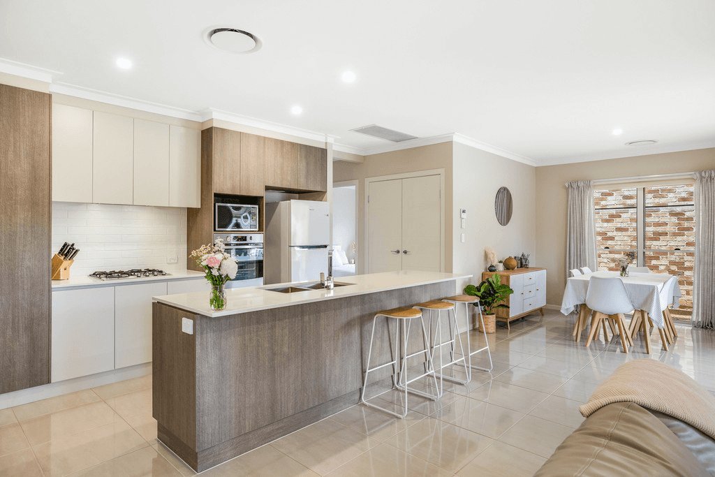 1/41 Hunter Street, CENTENARY HEIGHTS, QLD 4350