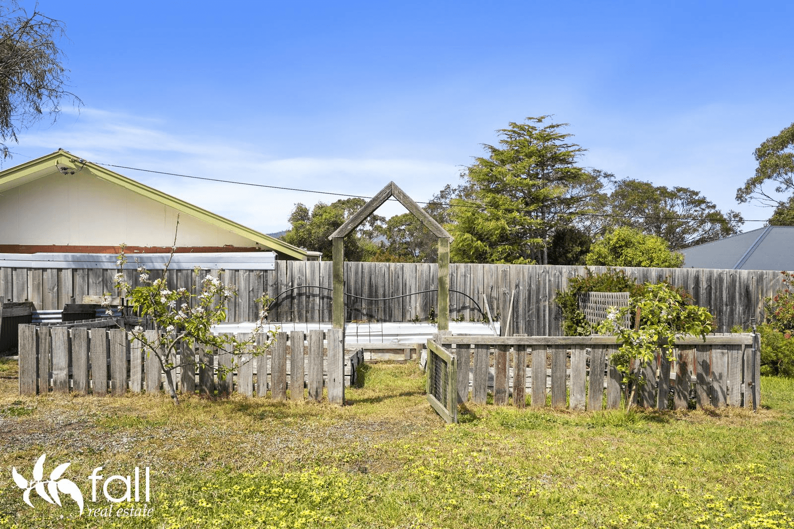 63 Grange Road East, ROKEBY, TAS 7019