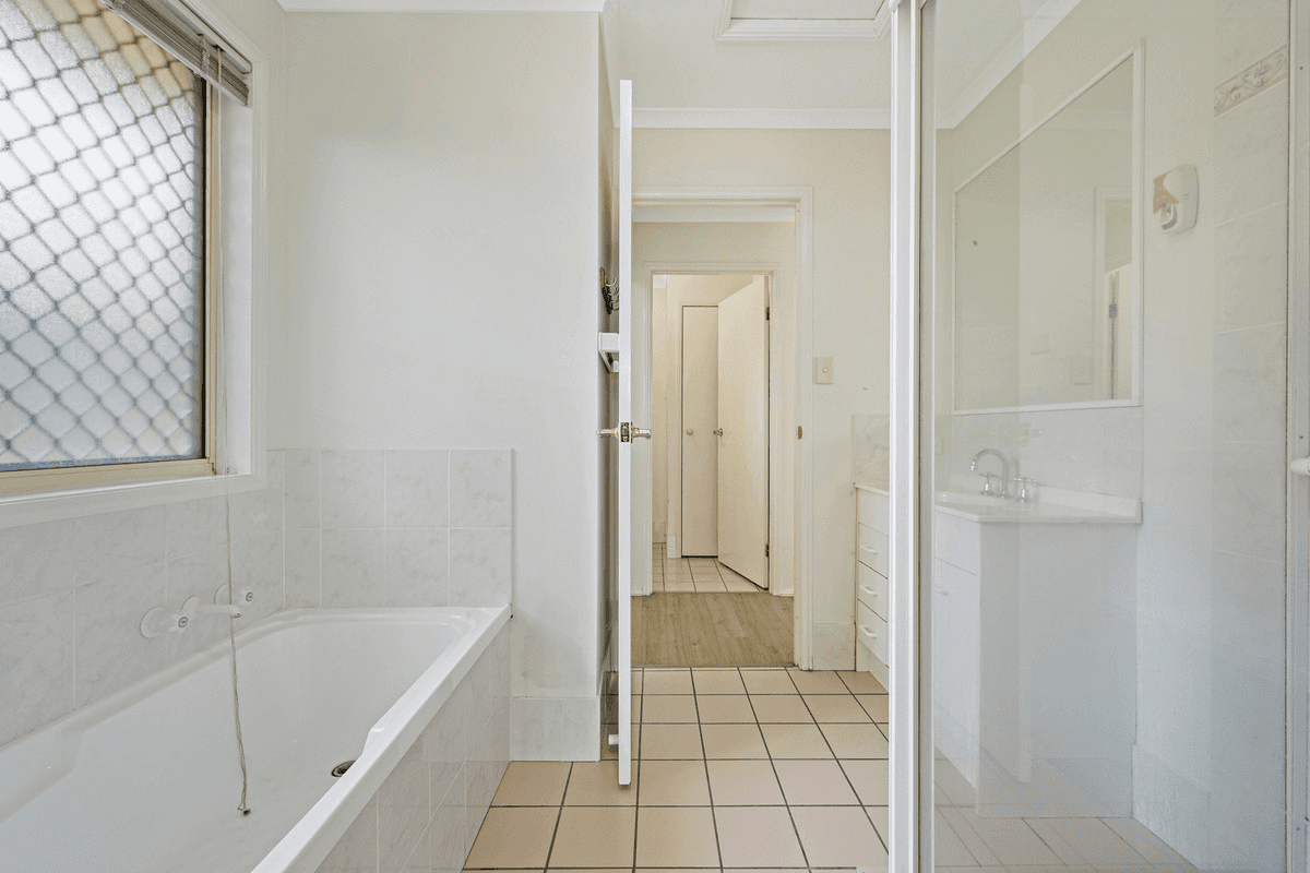 60 Tibrogargan Drive, NARANGBA, QLD 4504
