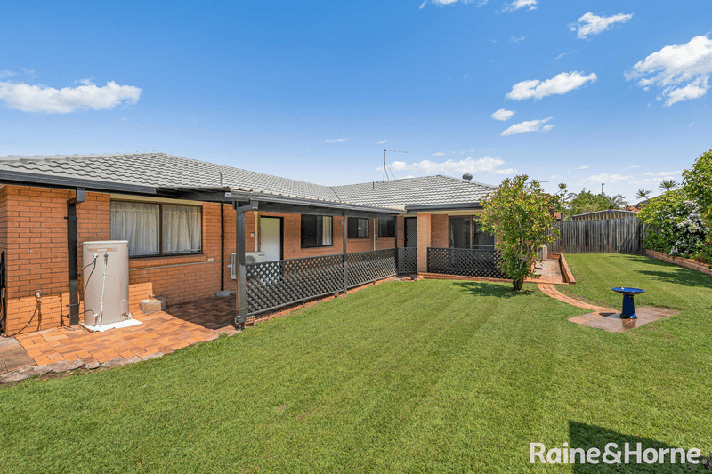 7 Barnard Street, CARINDALE, QLD 4152