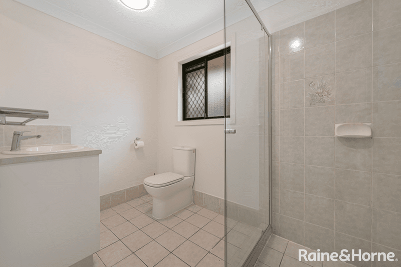 7 Barnard Street, CARINDALE, QLD 4152