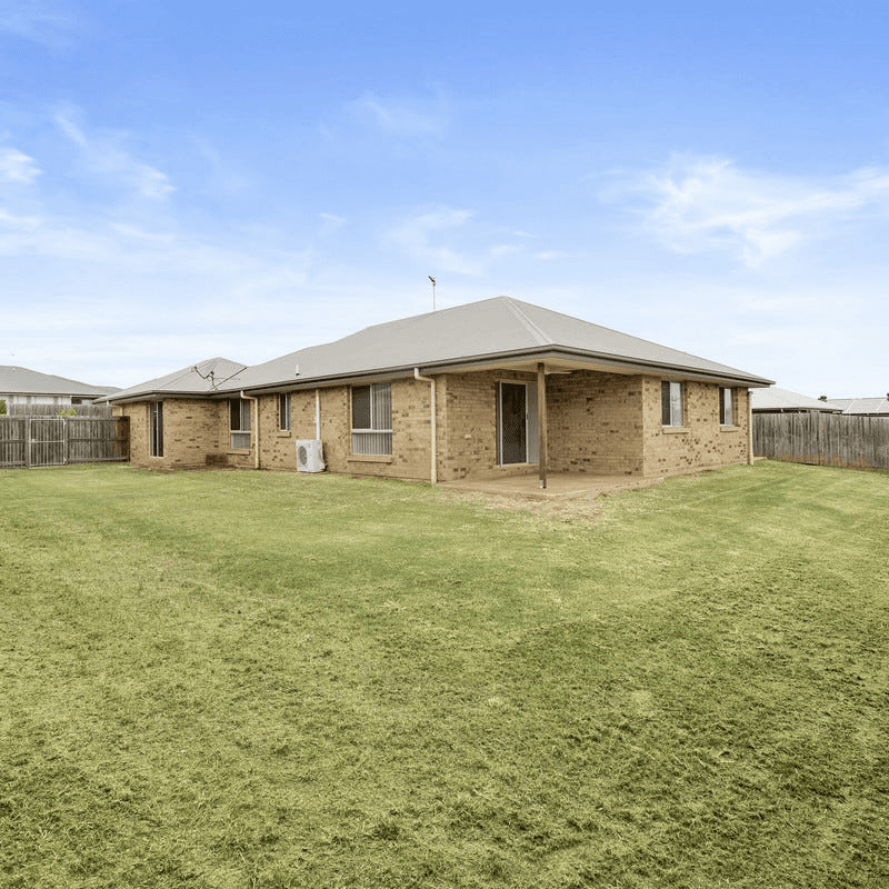 22 Wandoo Crescent, WESTBROOK, QLD 4350