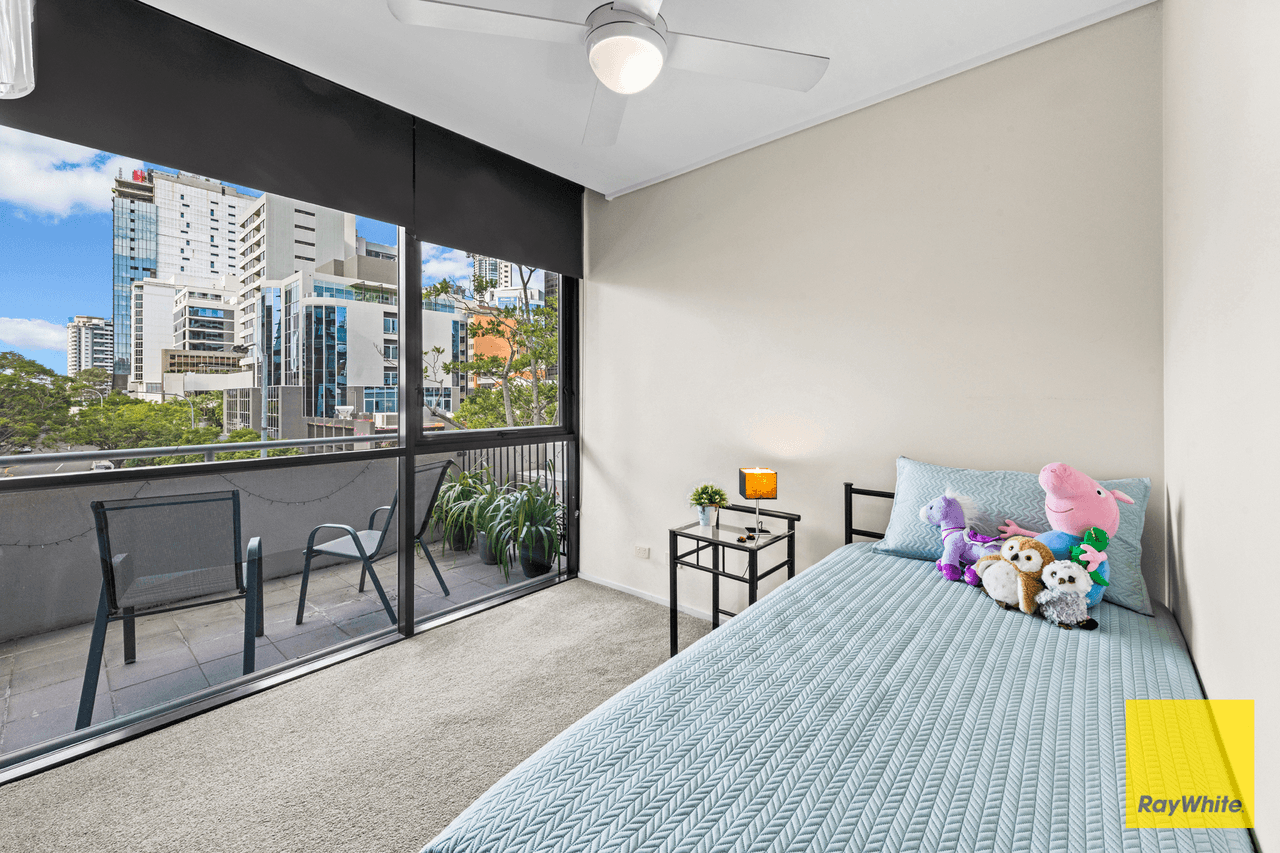 26/454 Upper Edward Street, SPRING HILL, QLD 4000